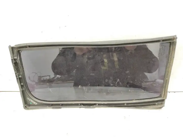 Renault Espace IV (2006 - 2012) 43R000929 Форточка двери — фото 4
