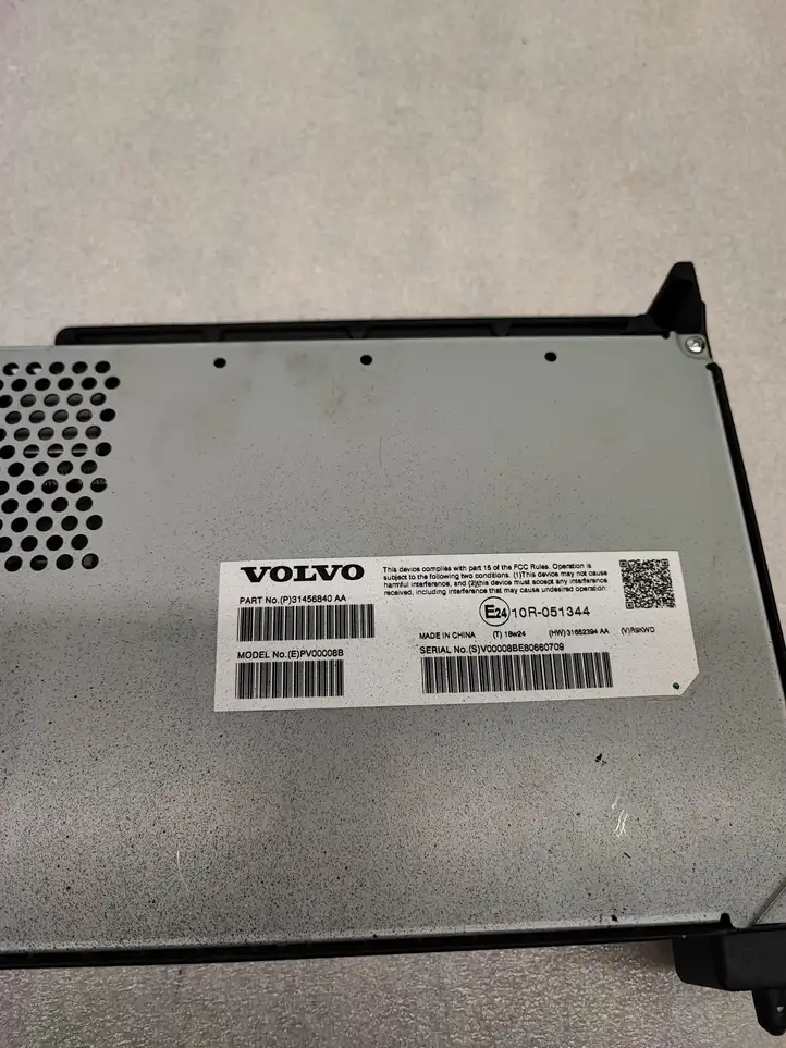 Volvo XC90 (2014 - 2019) 31456840AA Усилитель звука — фото 6