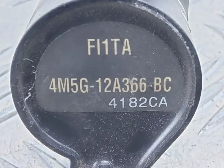 Ford C-MAX II (2010 - 2015) 4M5G12A366BC Катушка зажигания — фото 3