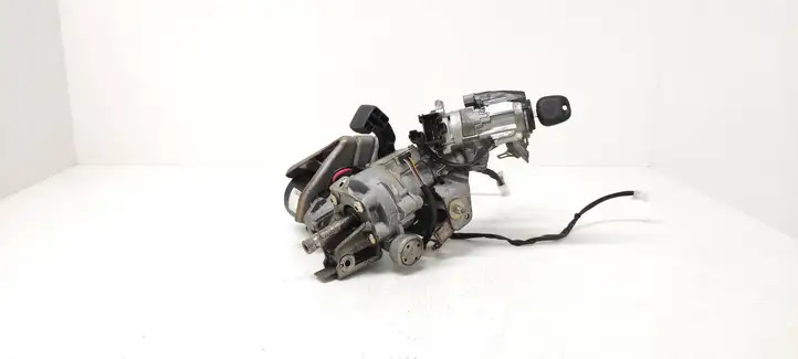 Toyota Yaris (2003 - 2005) 452000D031 Насос гидроусилителя руля — фото 1