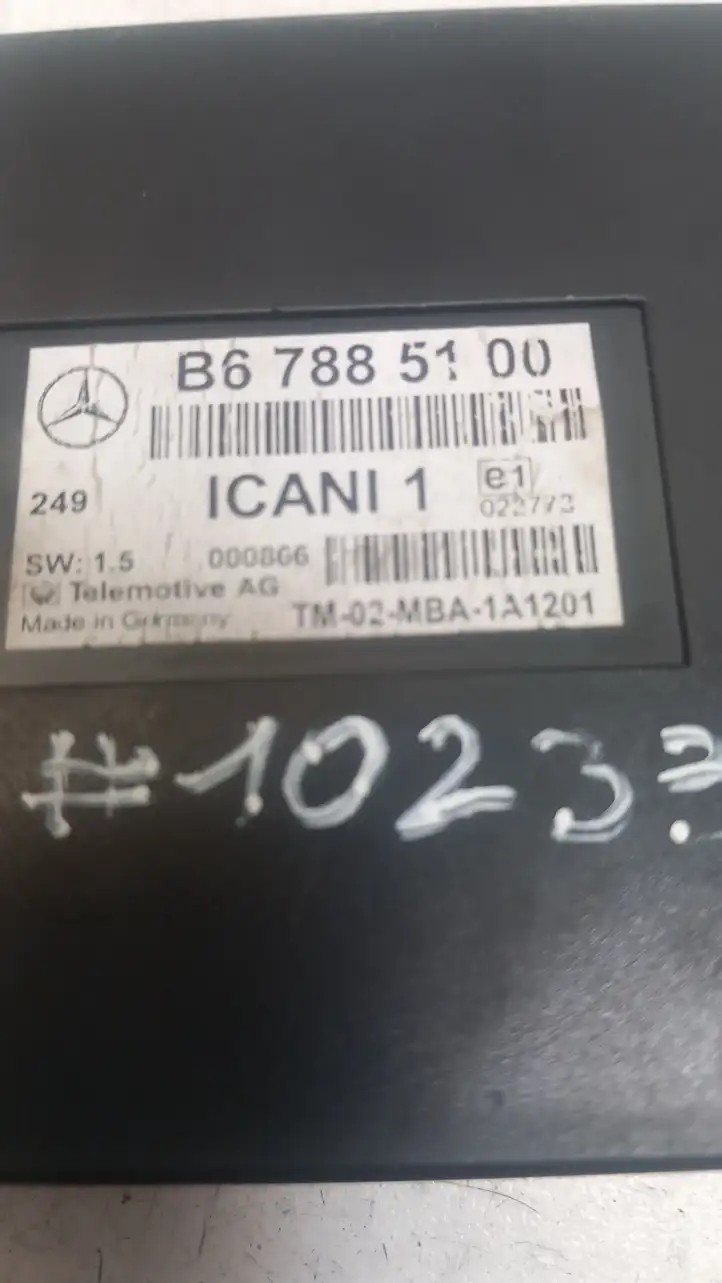 Mercedes-Benz C W203 (2000 - 2007) B67885100 Блок GSM — фото 3
