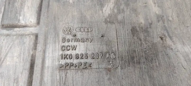 Volkswagen Caddy (2010 - 2015) 1K0825237AG Защита двигателя — фото 5