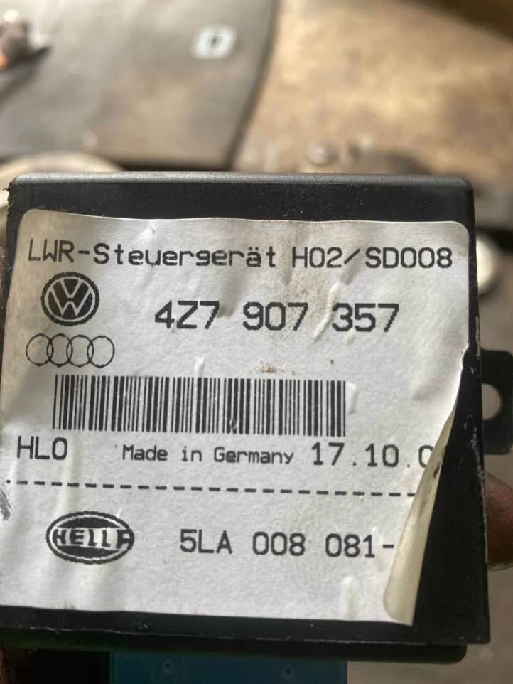 4z7907357 Audi A4 S4 B6 8E 8H Šviesų modulis