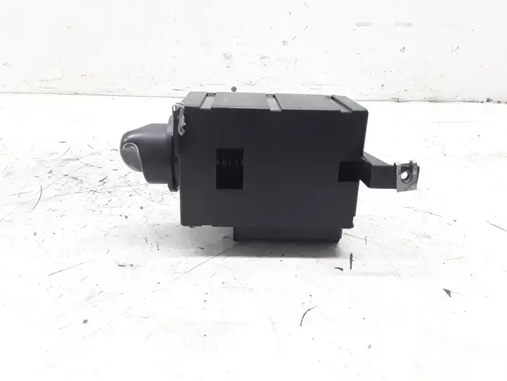 Mercedes-Benz Vaneo W414 (2001 - 2005) 1685450104 Включатель фонарей — фото 3