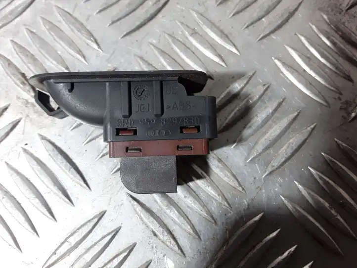 Audi Q5 SQ5 (2008 - 2012) 8R0959829 Кнопка открытия задней двери — фото 2