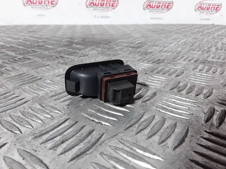 Audi Q5 SQ5 (2008 - 2012) 8R0959829 Кнопка открытия задней двери — фото 3