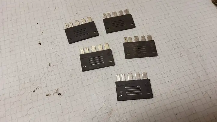 Volvo V70 (2000 - 2004) 9442190A Предохранитель — фото 1