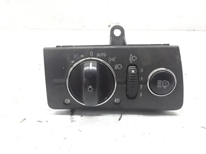 Mercedes-Benz E W211 (2002 - 2009) 2115450204 Включатель фонарей — фото 1