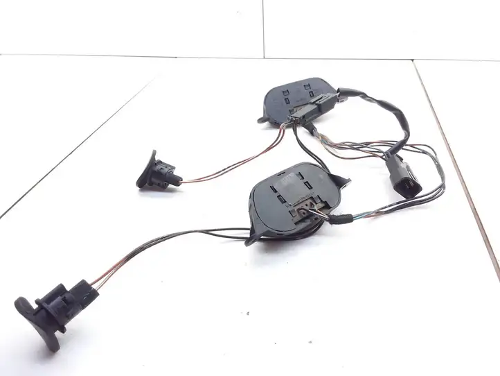 Opel Vectra B (1999 - 2002) 90508669 Кнопки на рулевом колесе — фото 2