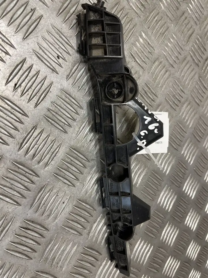 Toyota RAV 4 (XA40) (2012 - 2018) 5215542040 Кронштейн заднего бампера — фото 1