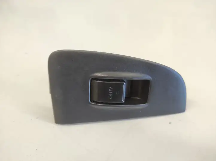 Toyota Avensis T250 (2003 - 2006) 7423105140 Блок кнопок стеклоподъемников — фото 1