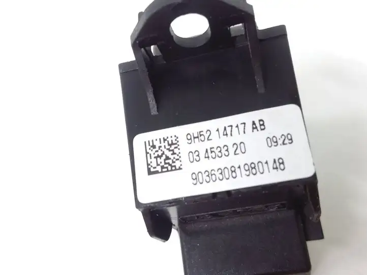 Land Rover Freelander 2 - LR2 (2006 - 2010) 9H5214717AB Блок кнопок стеклоподъемников — фото 3