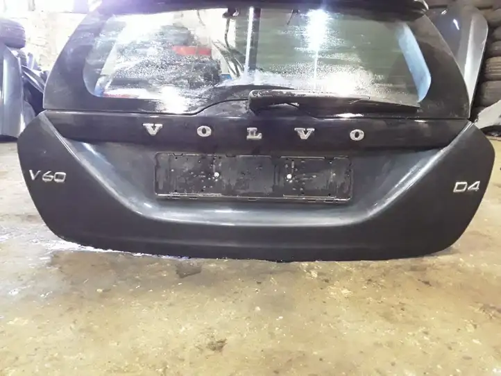 Volvo V60 (2013 - 2018) Крышка багажника — фото 3