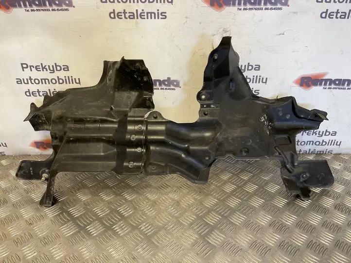Mercedes-Benz CLA C117,X117,W117 (2013 - 2019) A2465201323 Защита двигателя — фото 1