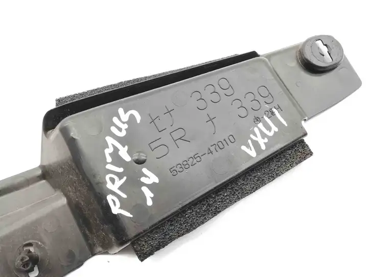 Toyota Prius (XW30) (2009 - 2015) 5382547010 Накладка крыла — фото 2