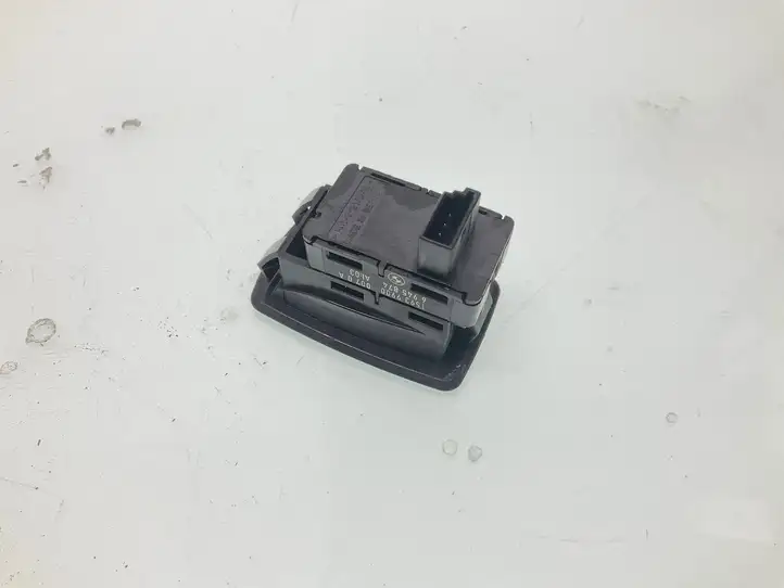 BMW X5 E70 (2006 - 2013) 6945874 Кнопка стеклоподъемников — фото 2