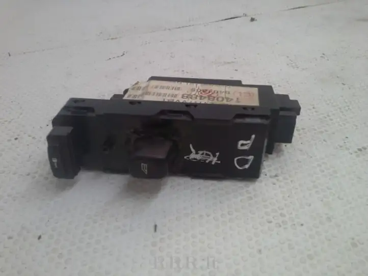 Volvo V70 (2004 - 2007) 30739981 Кнопка стеклоподъемников — фото 1