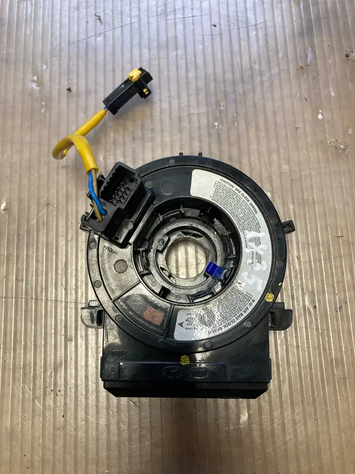 Hyundai ix35 (2009 - 2013) Y10R537391 Контактное кольцо SRS — фото 1