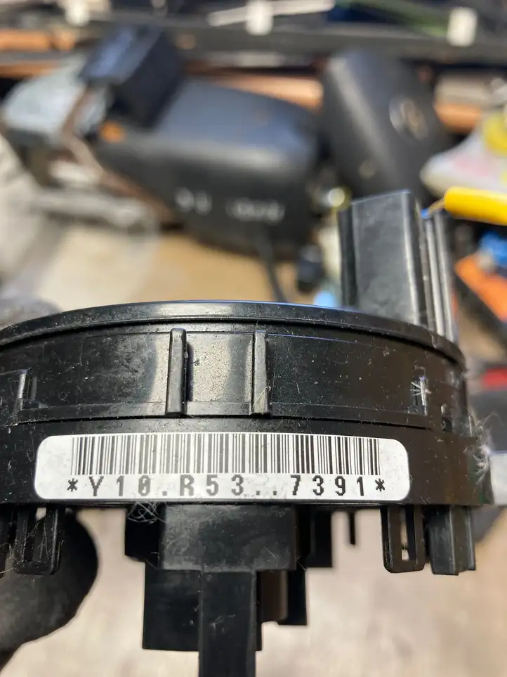 Hyundai ix35 (2009 - 2013) Y10R537391 Контактное кольцо SRS — фото 3