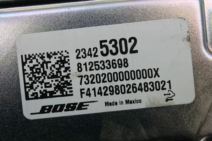 Cadillac Escalade IV (2014 - 2019) 23425302 Усилитель звука — фото 3