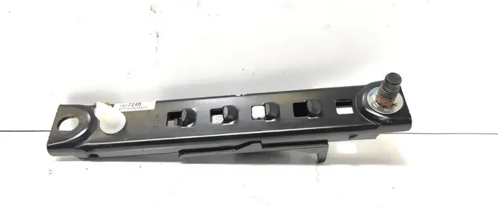 Opel Astra J (2009 - 2012) 13577246 Регулятор ремня безопасности — фото 4