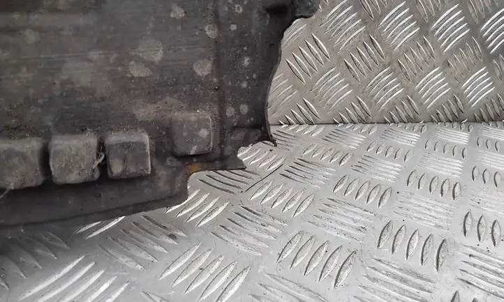 Toyota Yaris (2005 - 2009) 5144100130 Защита двигателя — фото 2