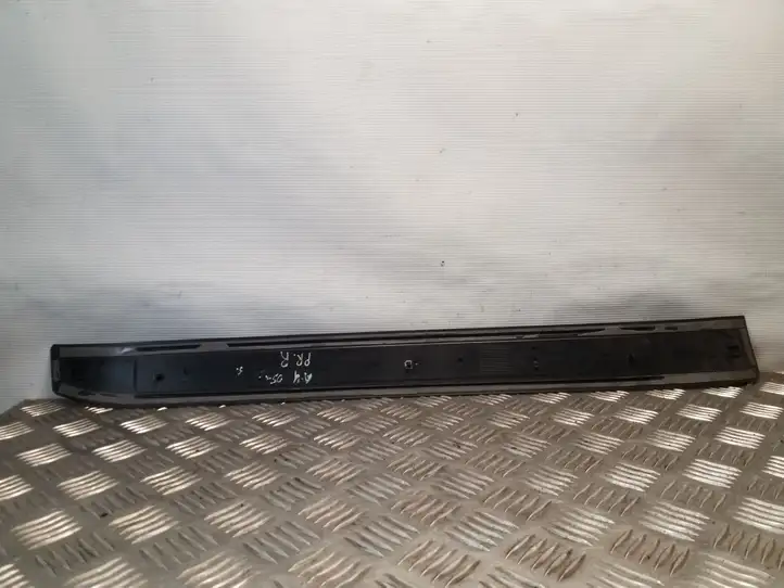 Audi A4 S4 B7 8E 8H (2004 - 2009) 8E0853374G Внутренняя отделка переднего порога — фото 3