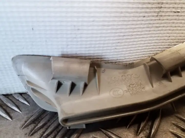 Volvo XC60 (2008 - 2013) 01287355 Накладка ремня безопасности — фото 2