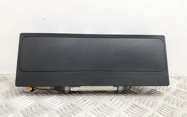 Volkswagen PASSAT B8 (2015 - ) 3G2880842F Коленная подушка безопасности — фото 1