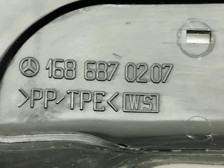 Mercedes-Benz A W168 (1997 - 2004) 1686870207 Накладка крыла — фото 6