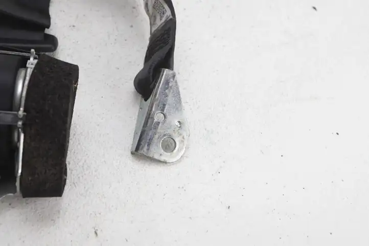 Volkswagen Tiguan (2011 - 2016) 5N0857806 Задний ремень безопасности — фото 3