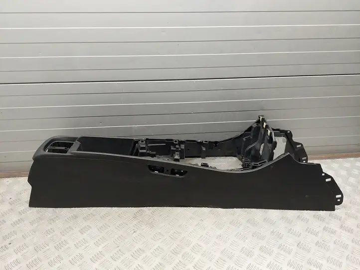 BMW X1 F48 F49 (2015 - 2022)  9335198 Центральная консоль