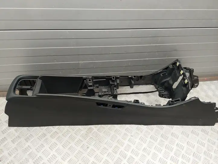 BMW X1 F48 F49 (2015 - 2022)  9335198 Центральная консоль