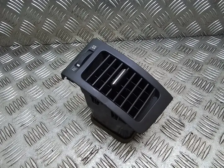 Toyota Corolla Verso E121 (2001 - 2004) 15564244 Боковой воздушный дефлектор — фото 4