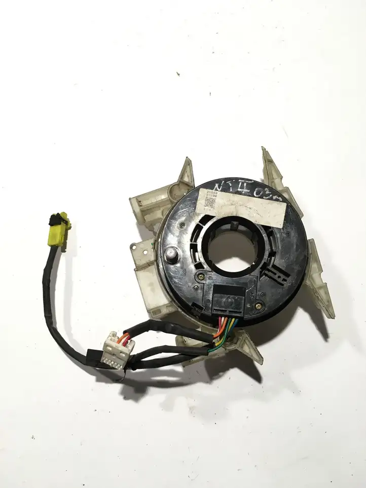 Nissan Terrano (1992 - 2006) 255602X800 Контактное кольцо SRS — фото 1