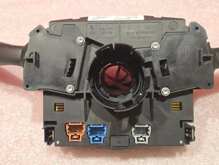 Peugeot 407 (2004 - 2011) 96611302XT Контактное кольцо SRS — фото 2