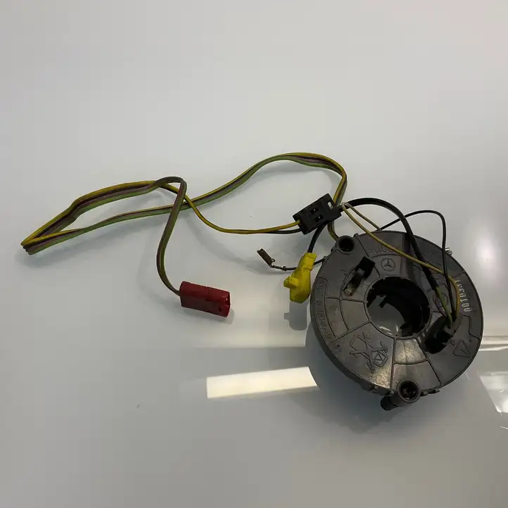 Mercedes-Benz Sprinter W901 W902 W903 W904 (1995 - 2007) 9014600049 Контактное кольцо SRS — фото 1