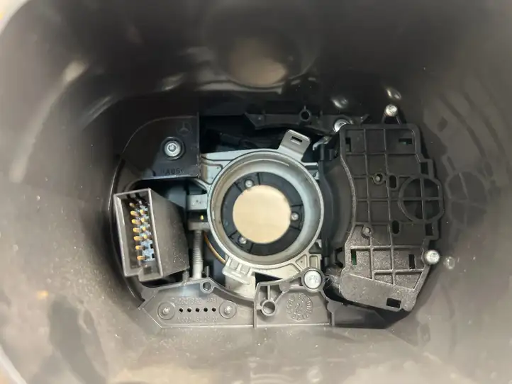 Mercedes-Benz C W203 (2000 - 2007) A2035401145 Контактное кольцо SRS — фото 5