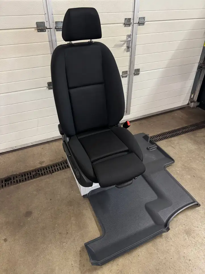 Mercedes-Benz Sprinter W907 W910 (2018 - ) A9076843900 Переднее сиденье пассажира — фото 2