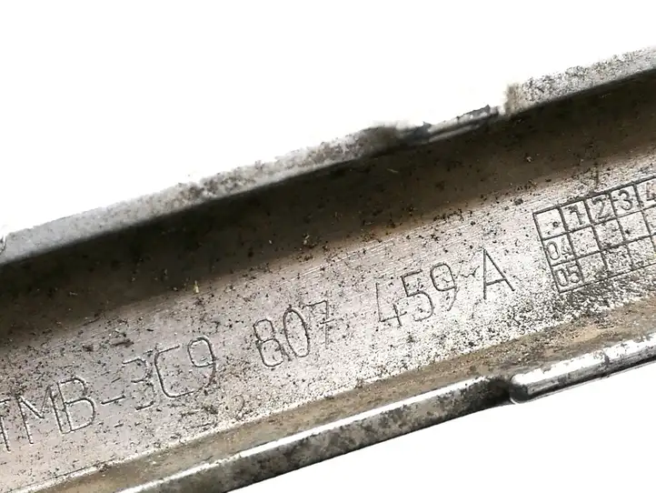 (2005 - 2010) 3C9807459A Нижняя часть заднего бампера — фото 8
