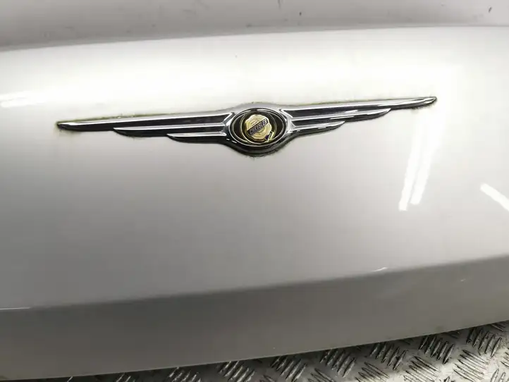 Chrysler 300 - 300C (2005 - 2011) Крышка багажника — фото 6