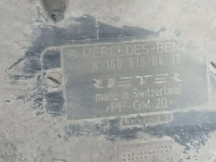 Mercedes-Benz A W168 (1997 - 2004) A1686190438 Защита днища — фото 4