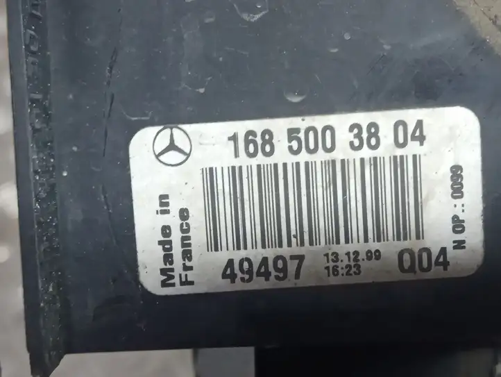 Mercedes-Benz A W168 (1997 - 2004) 1685003804 Дефлектор воздуха — фото 3