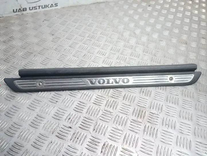 Volvo S40, V40 (2000 - 2004) 30818430 Внутренняя отделка переднего порога — фото 1