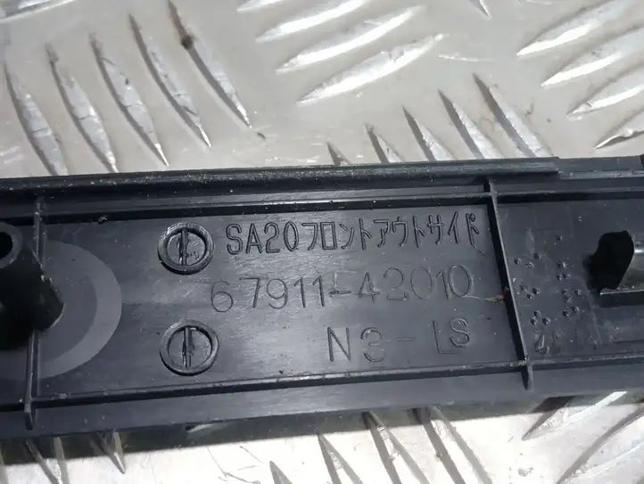 Toyota RAV 4 (XA20) (2000 - 2005) 6791142010 Внутренняя отделка переднего порога — фото 3