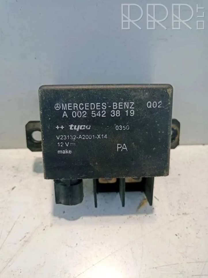 A0025423819 Mercedes-Benz E W211 Įkrovimo rėlė