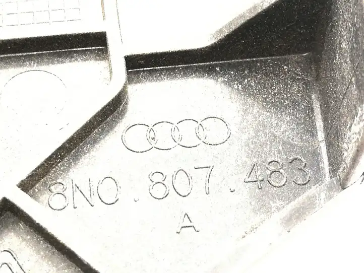 Audi TT Mk1 (1998 - 2003) 8N0807483A Кронштейн заднего бампера — фото 5