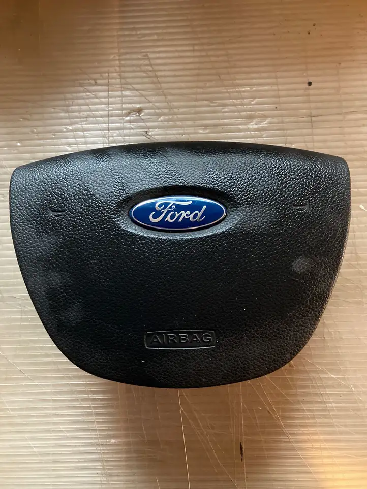 Ford Kuga I (2008 - 2012) 8V41R042B85ACW Подушка безопасности руля — фото 1