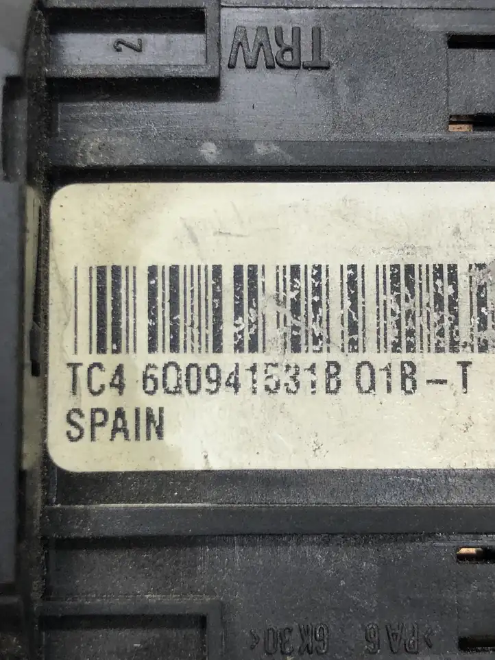 Audi A3/S3 8L (2000 - 2003) 6Q0941531B Включатель фонарей — фото 4