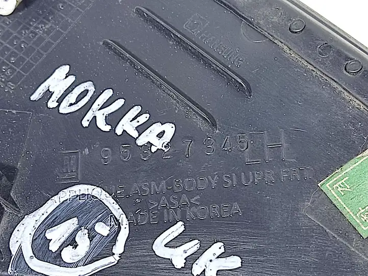 Opel Mokka (2012 - 2016) 95327345 Молдинг крыла — фото 3